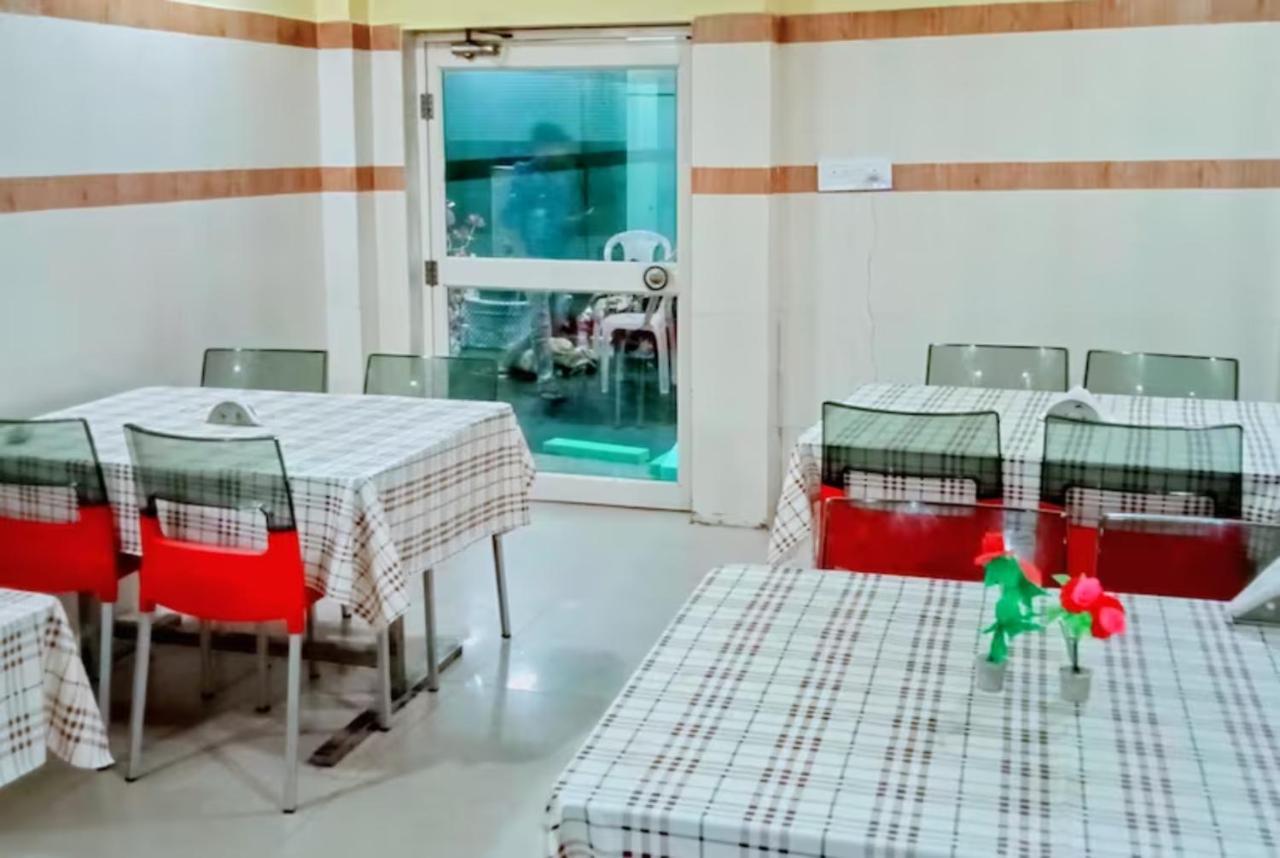 Goroomgo Star Inn Sea View Puri Kültér fotó